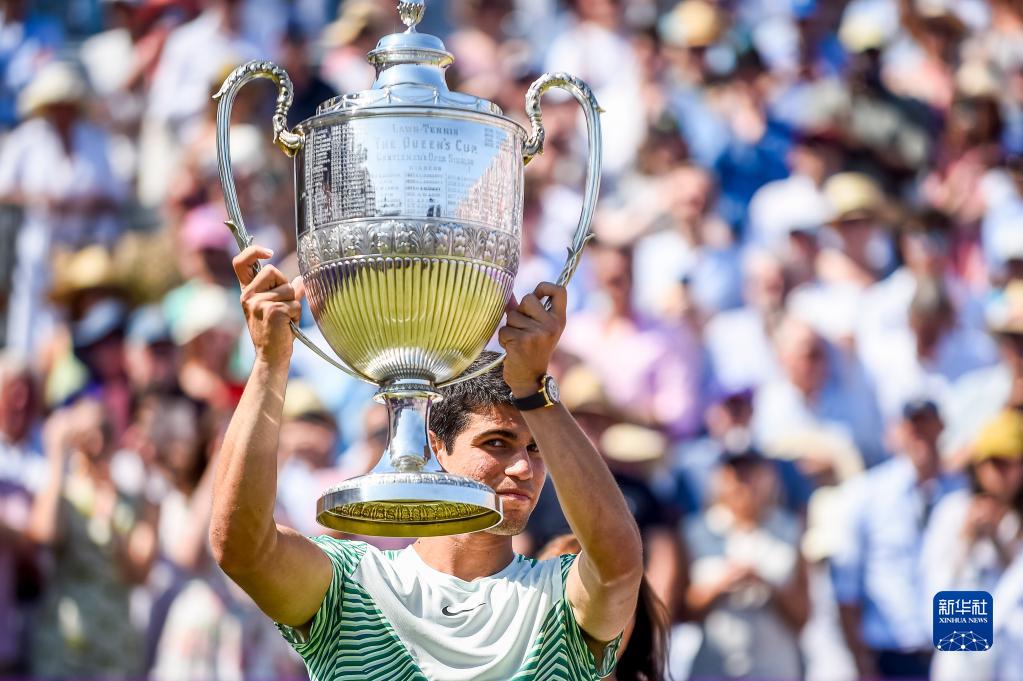 德国网球队鏖战澳大利亚网球队，阿尔卡拉斯送出助攻的简单介绍