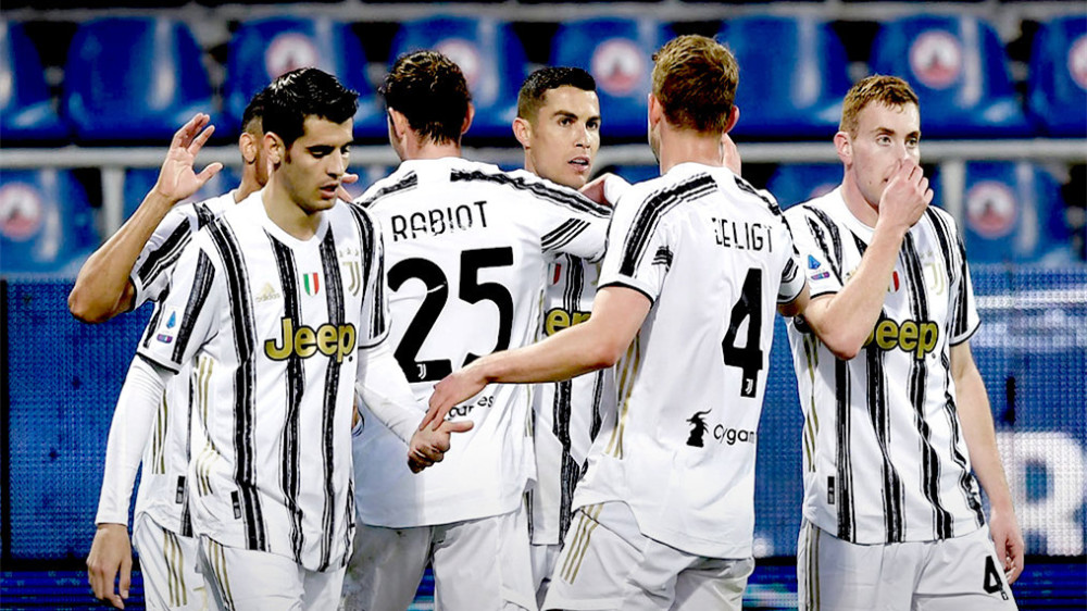 日本羽毛球队轻取韩国羽毛球队，辛杜完成帽子戏法