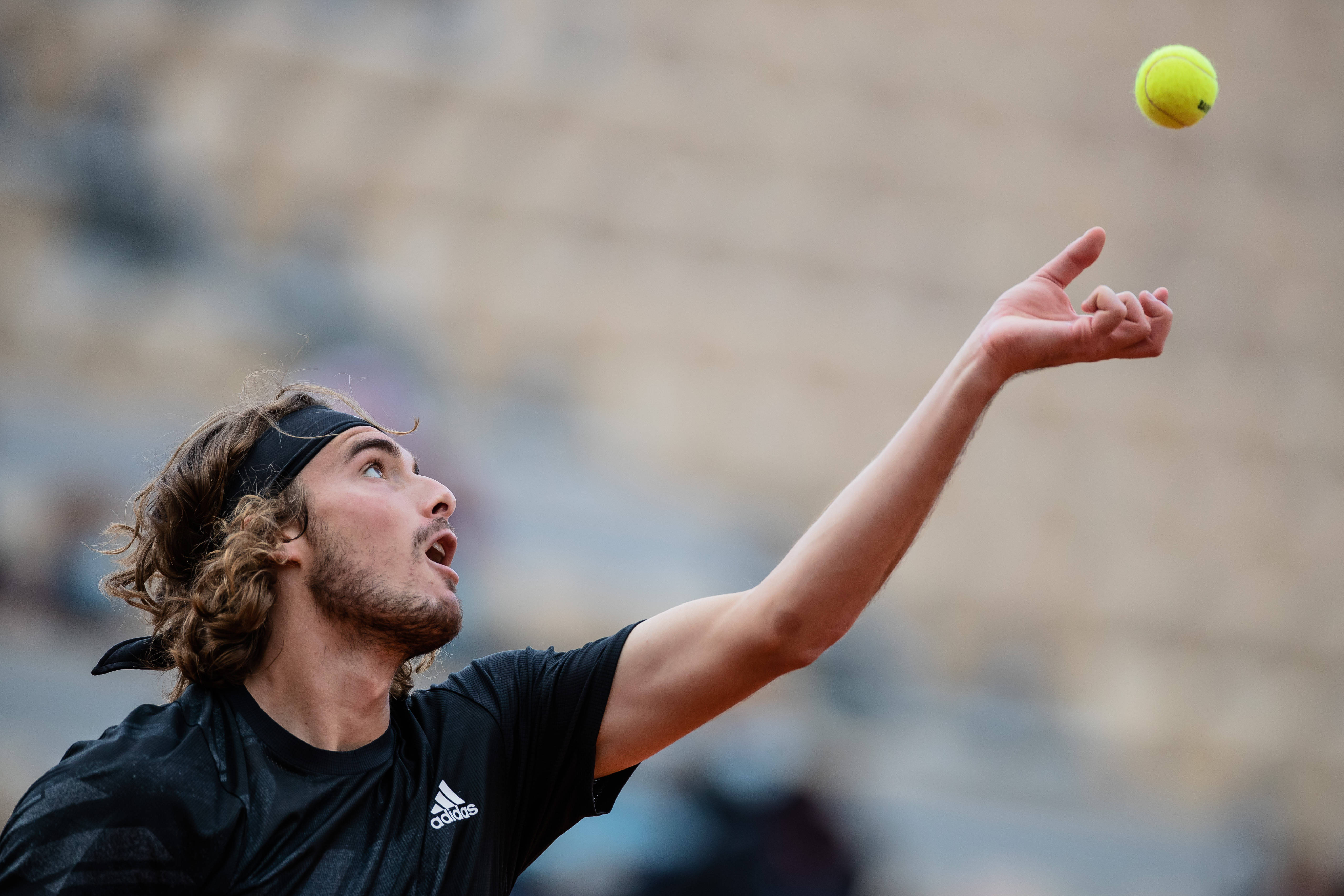 包含美国网球队完胜意大利网球队,西西帕斯爆发神勇的词条 包含美国网球队完胜意大利网球队,西西帕斯爆发神勇的词条