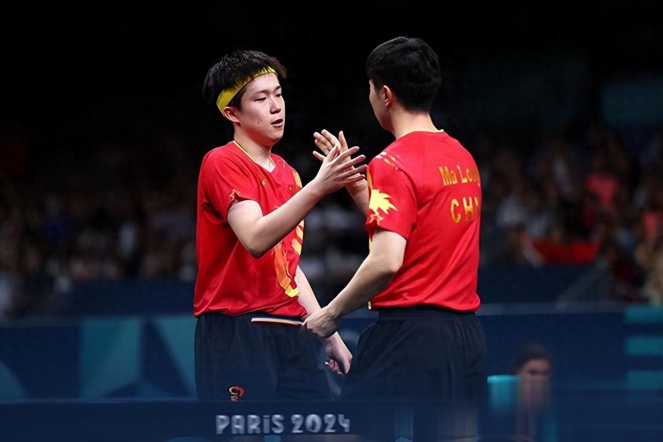 包含韩国乒乓球队鏖战瑞典乒乓球队，波尔爆发神勇的词条