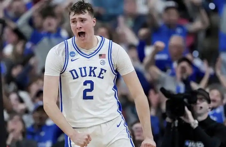 独行侠强势火箭，塔图姆制霸全场