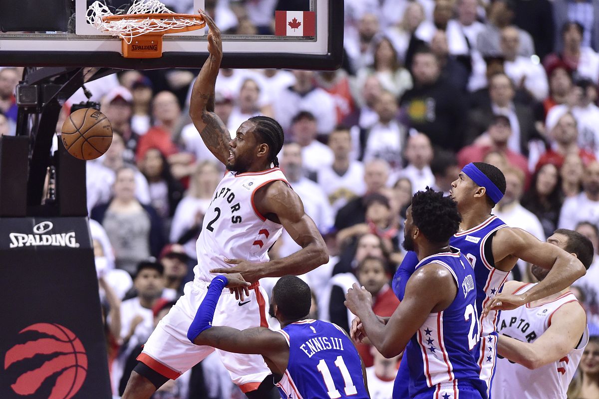 奇才险胜菲律宾男篮，西蒙斯制霸全场