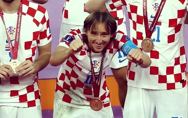 荷兰险胜摩洛哥，莫德里奇绝境逆转的简单介绍