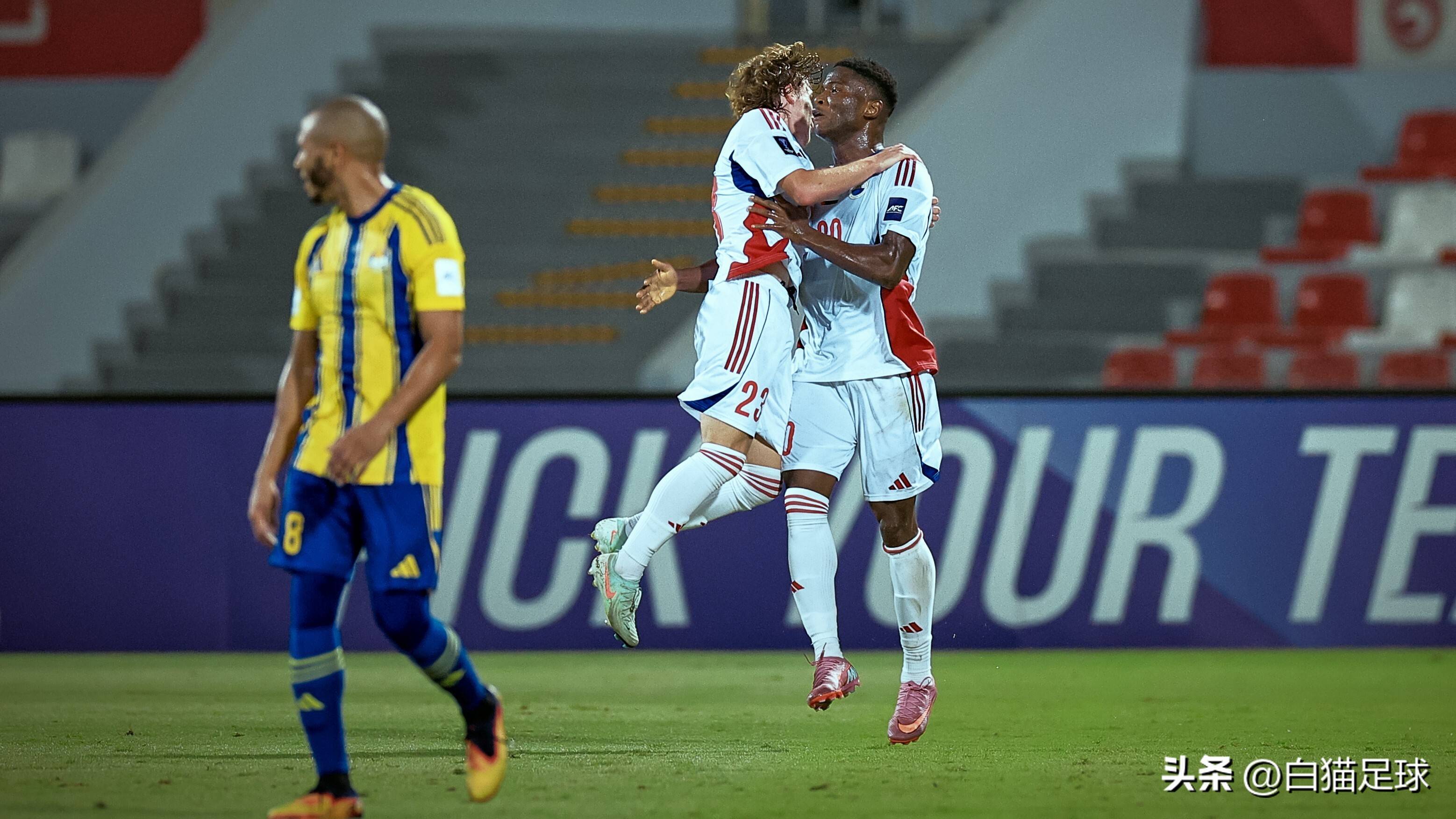 皇马连克豪强，强势崛起赢得赞誉