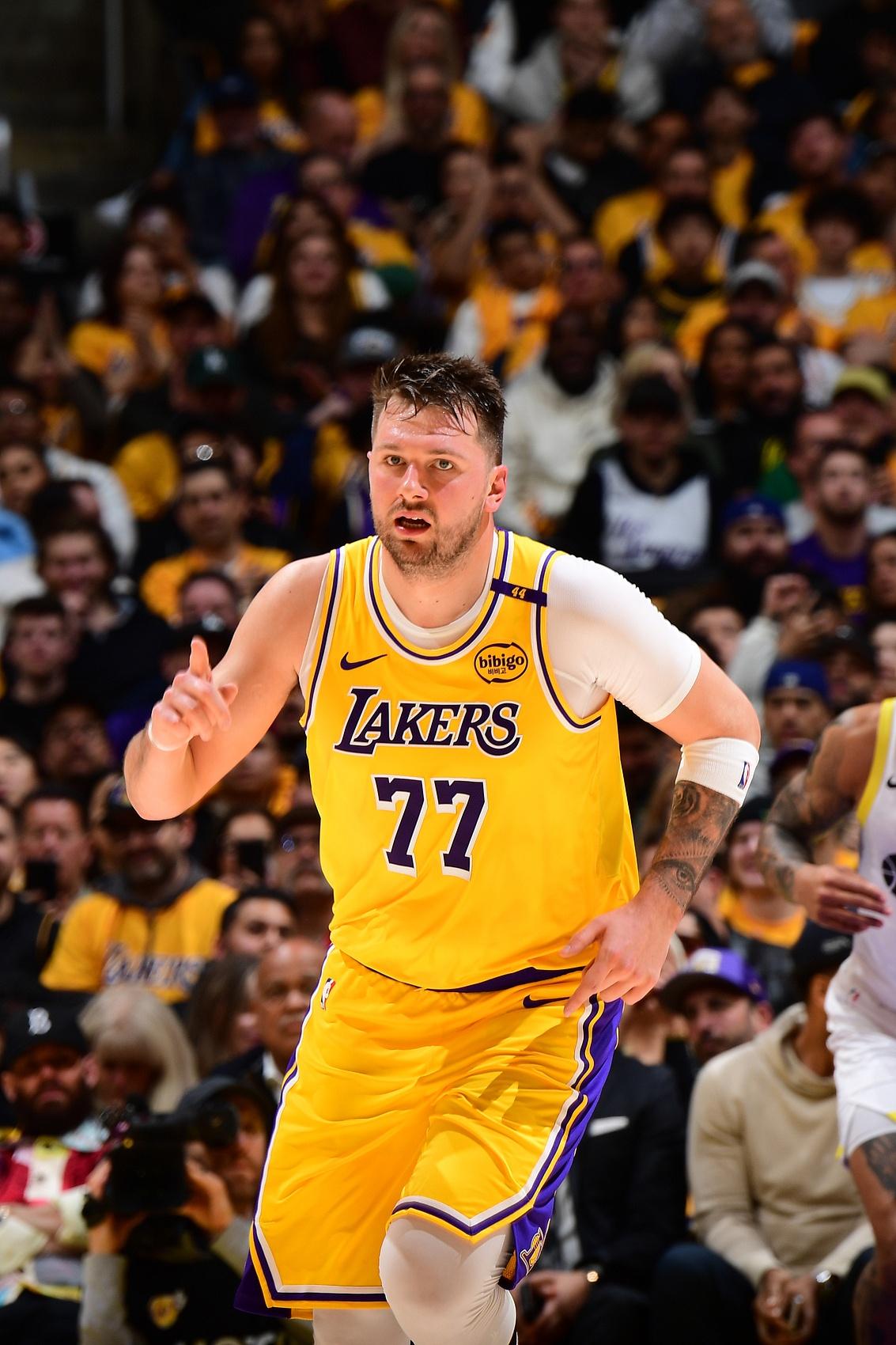 雄鹿队球员备战赛季赛程，力争状态最佳的简单介绍