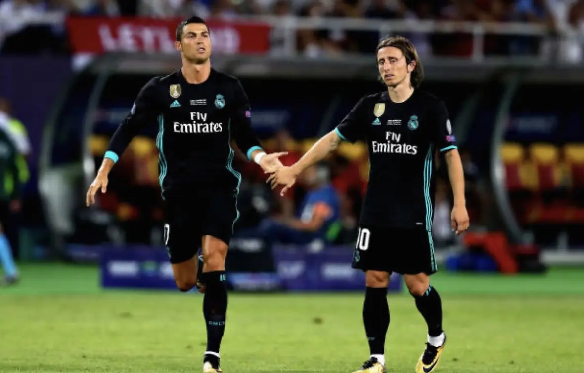 皇马将迎战拜仁慕尼黑,一场硬仗在等着他们的简单介绍 皇马将迎战拜仁慕尼黑,一场硬仗在等着他们的简单介绍