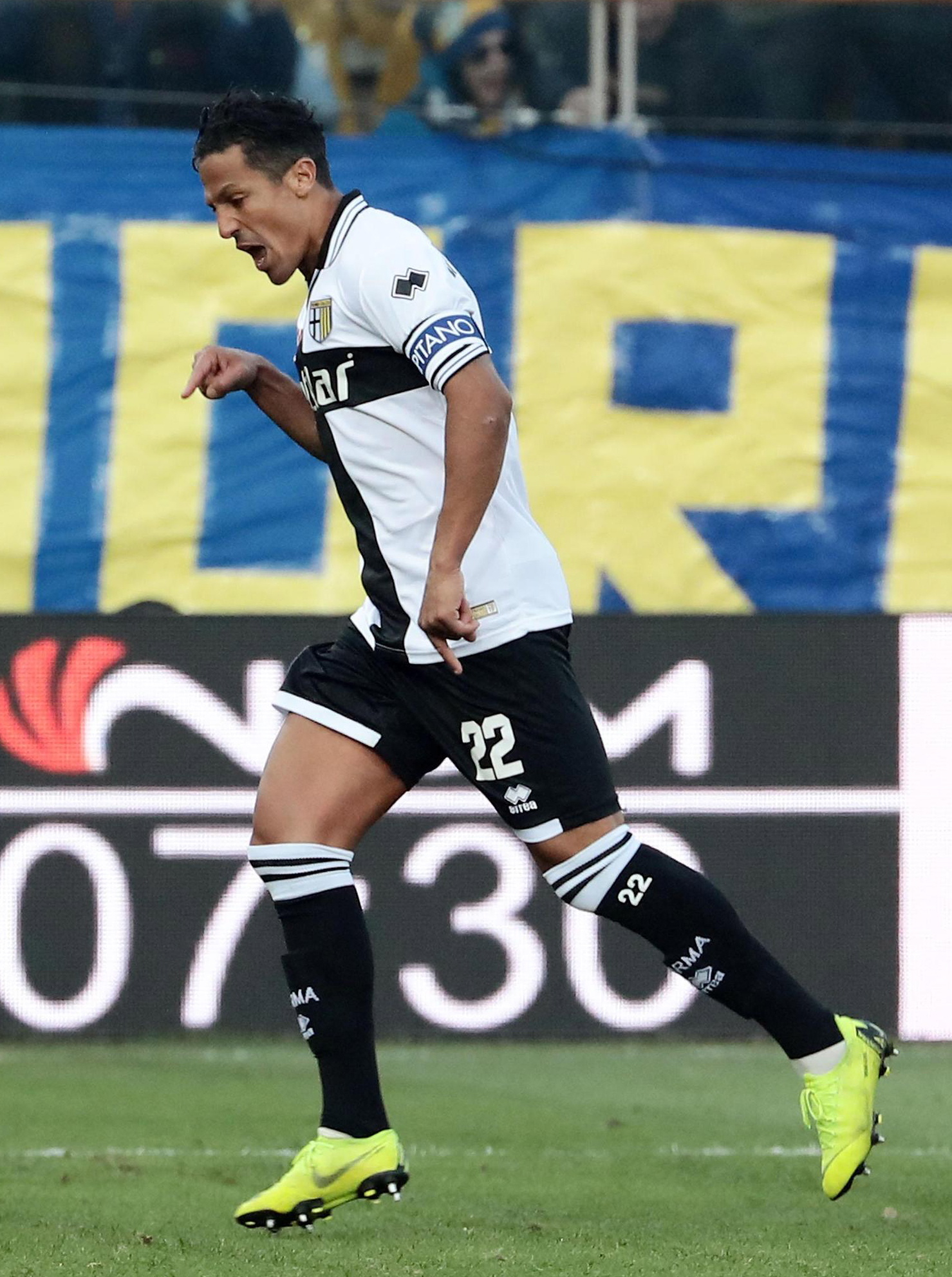 帕尔马壮志凌云,努力保持在意甲联赛的位置的简单介绍 帕尔马壮志凌云,努力保持在意甲联赛的位置的简单介绍