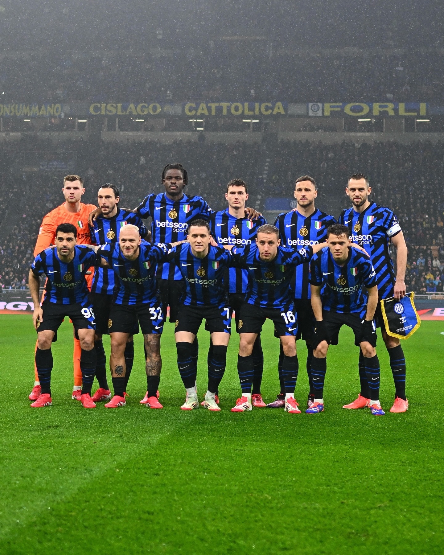 利物浦连续取胜,保持领先位置的简单介绍 利物浦连续取胜,保持领先位置的简单介绍