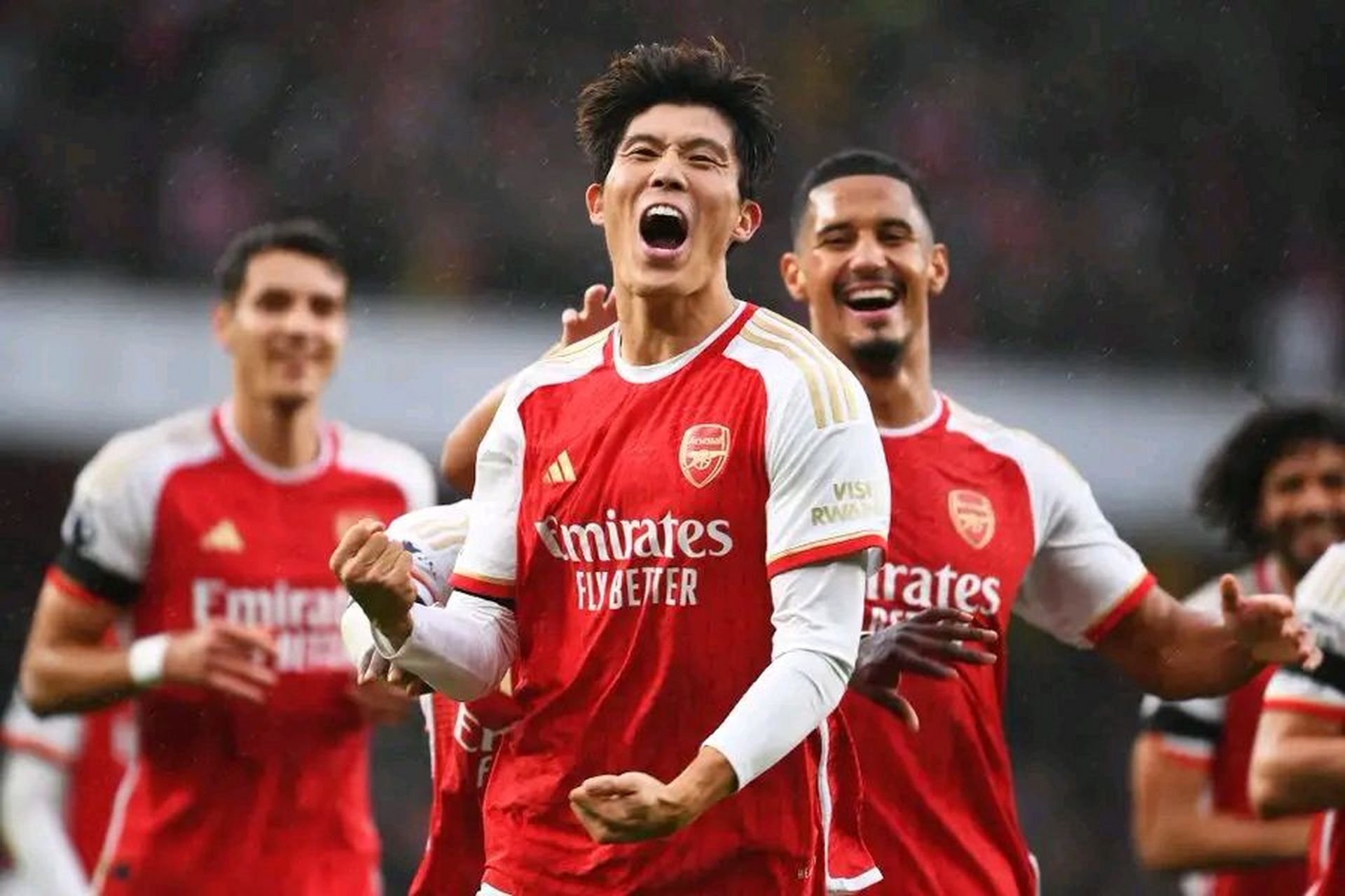 包含谢菲联主场1-3不敌阿森纳，与保级无缘的词条