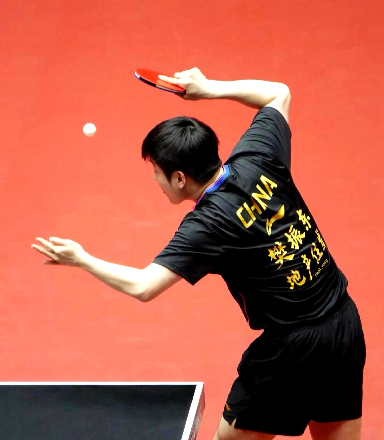 日本乒乓球队险胜英国乒乓球队,樊振东绝境逆转的简单介绍 日本乒乓球队险胜英国乒乓球队,樊振东绝境逆转的简单介绍